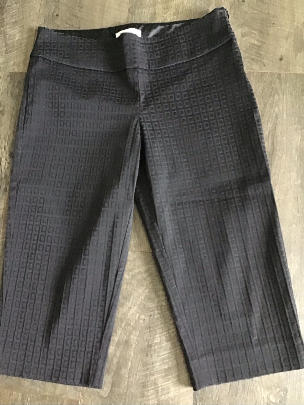 White House Black Market Black Textured Capris